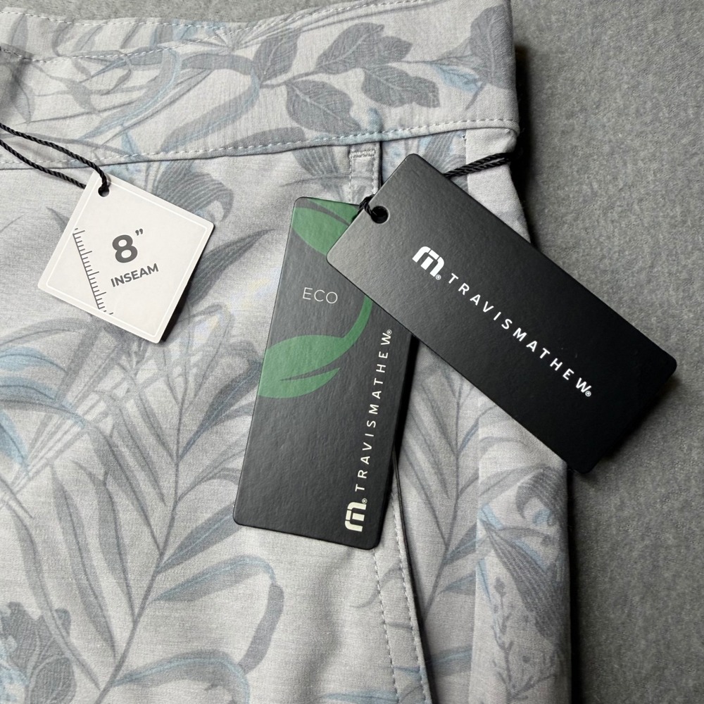 TravisMathew Coastal Canyon Shorts Mens 40 Grey Tropical Leaf 8" Inseam nwt